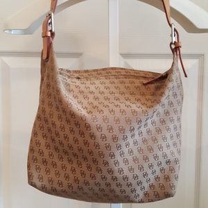 Dooney & Bourke Handbag